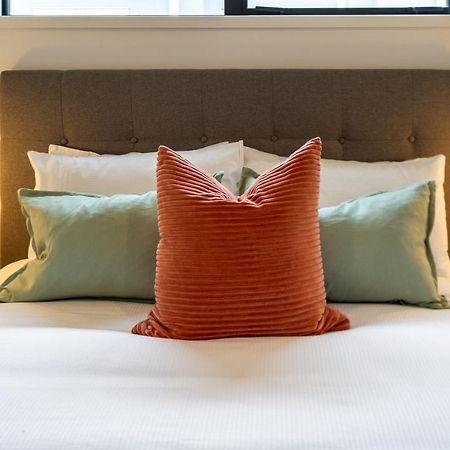 크라이스트처치 Peaceful Park View Townhouse 2 Bed W/Carpark 아파트 외부 사진