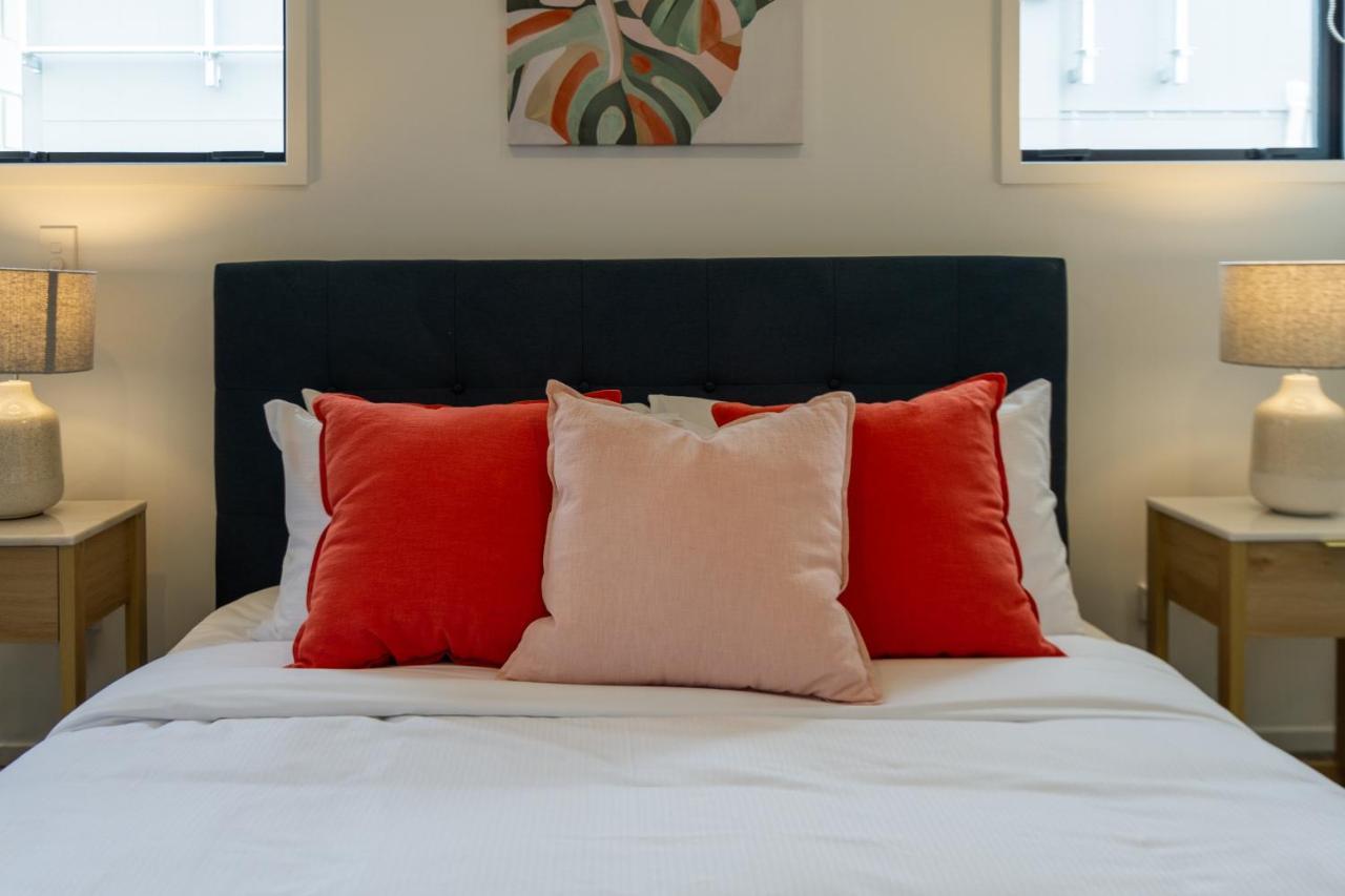 크라이스트처치 Peaceful Park View Townhouse 2 Bed W/Carpark 아파트 외부 사진
