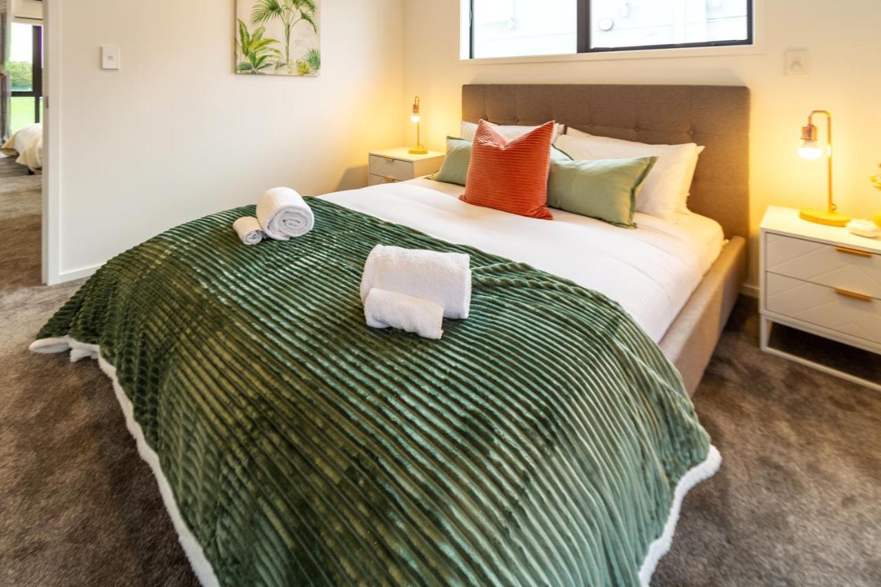 크라이스트처치 Peaceful Park View Townhouse 2 Bed W/Carpark 아파트 외부 사진