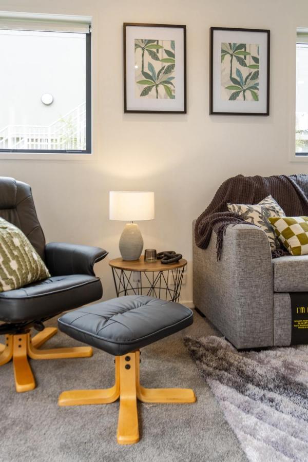 크라이스트처치 Peaceful Park View Townhouse 2 Bed W/Carpark 아파트 외부 사진